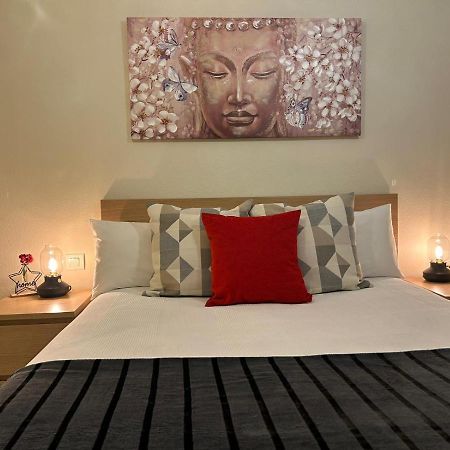 Apartamento Suite Torre Alta Parking Gratis Seville Luaran gambar